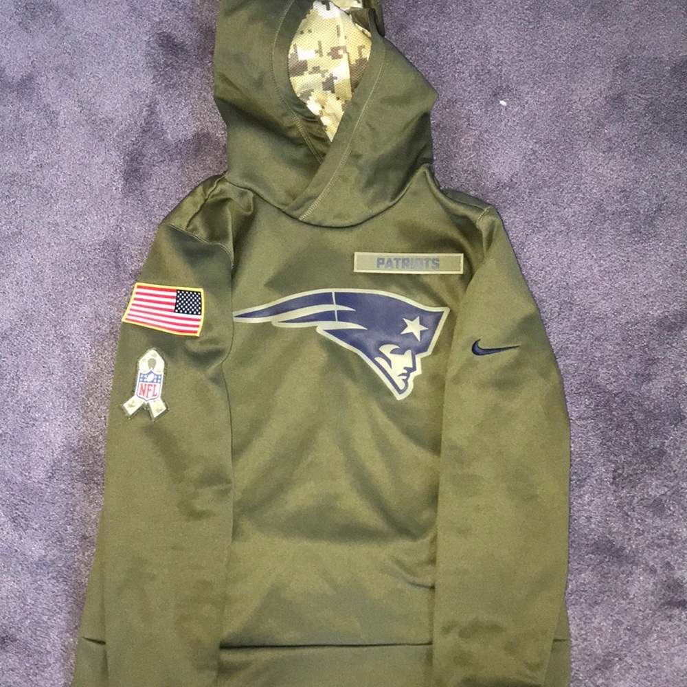 Patriots salute to service sweatshirt